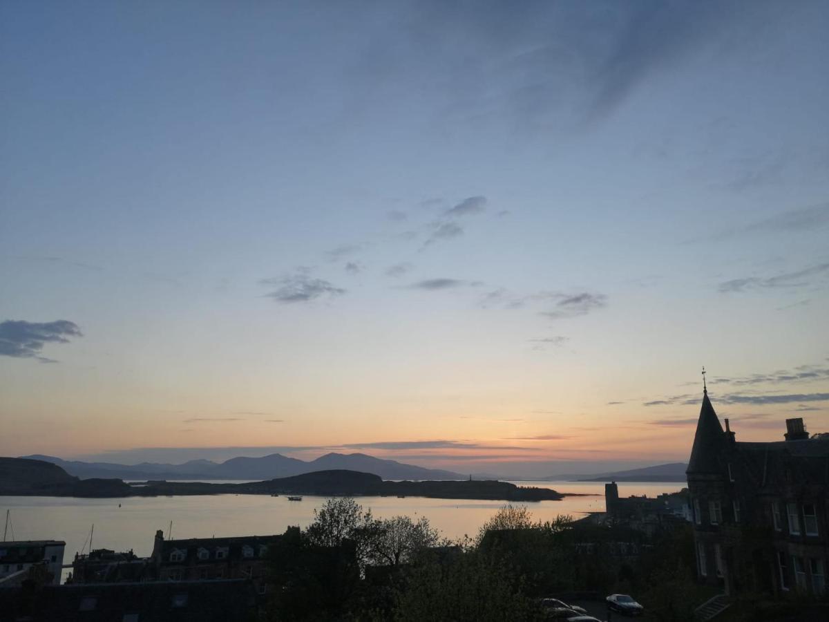 Central Oban Studio With Stunning View Экстерьер фото
